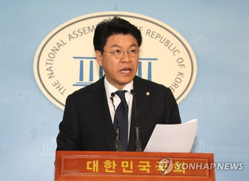 장제원 “김경수 기자회견, 변명 구차…엉성한 추리소설 읽은 느낌”