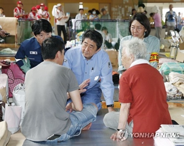 ‘일본 폭우’ 사망자 176명…日 정부 “시스템 검증할 것”