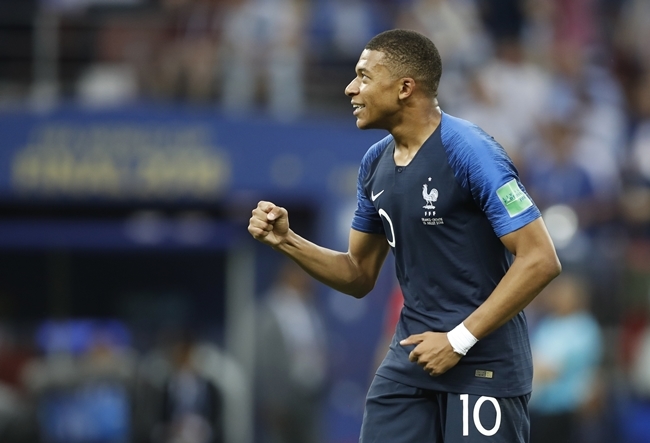 프랑스, 크로아티아 4-2 대파… 20년 만에 우승컵 탈환