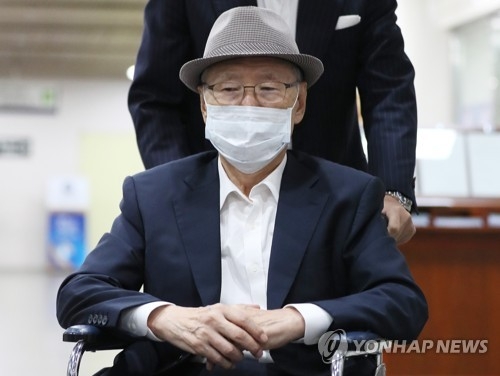 'MB집사' 김백준,국정원 특활비 항소심도 무죄