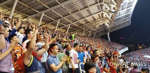 베트남 축구, 말레이시아에 1대 0 승리..월드컵 2차 예선서 첫승