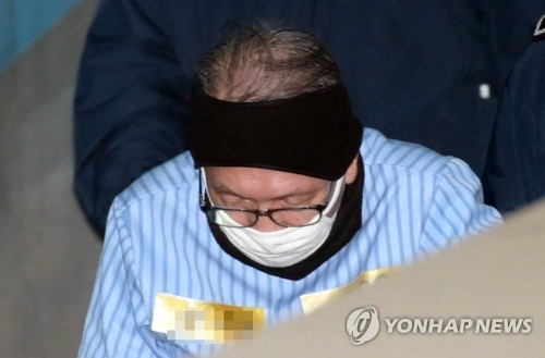 김기춘 전 비서실장, 4일 0시 이후 출소 “구속취소”