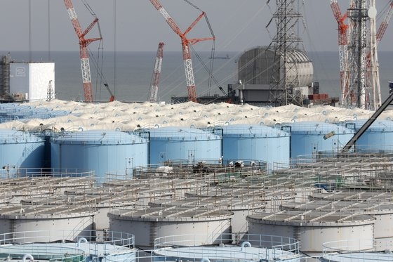 “1년이면 동해 덮어” 후쿠시마 오염수 방류, 막을 카드는 