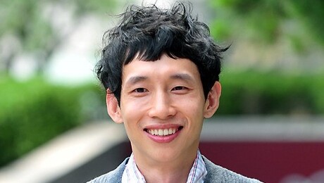 봉태규, ‘화신’ MC 대열 합류…윤종신 하차