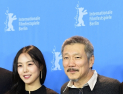 [쿠키영상] 김민희-홍상수 베를린영화제 동반 참석, ‘밤의 해변에서 혼자’ 자서전적 영화?…“아침드라마 보는 거 같다”