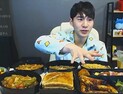 [쿠키영상] ‘잇포유 미심의 광고’ 밴쯔 사과문 “좋은 제품 널리 알리 싶어, 무지한 채 광고 집행”…선고 공판 연기! 왜?