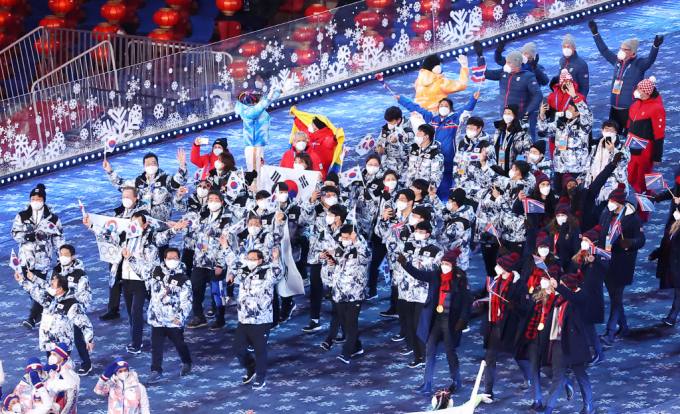 올림픽 참가한 한국 선수단, 21일 오후 귀국