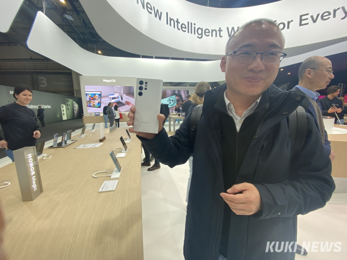 [MWC 2023] 중국 ‘아너’의 선 넘은 모방…삼성 대답은