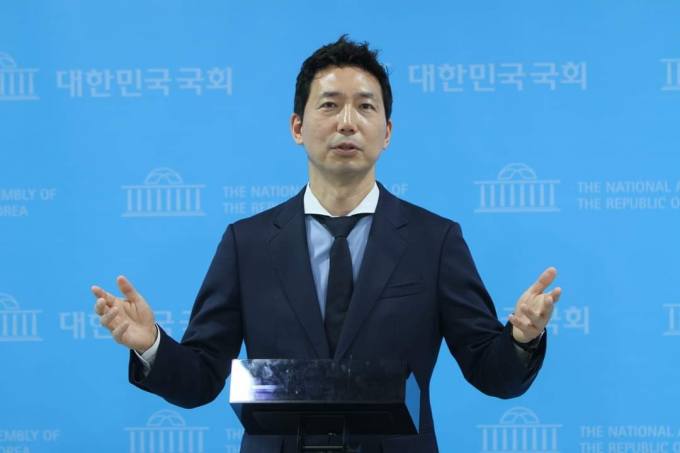 이정헌 전 JTBC 뉴스앵커, 내년 총선에 서울 광진갑 출마 