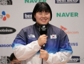 ‘항저우 金’ 김하윤, 올림픽 데뷔전서 반칙승…8강행