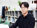 의사가 명함 돌려 알리는 ‘방문 진료’, 지역 연계책 강화해야 [데스크 창]