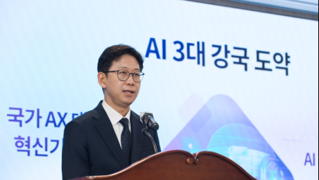 성인 챗봇 사업자도 지원받나…“언어모델 구분 짓는 ‘허들’ 필요” [지금 우리 AI는③]