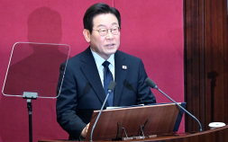 李대통령 지지율 ‘66%’…출범 후 ‘최고치’ [한국갤럽]