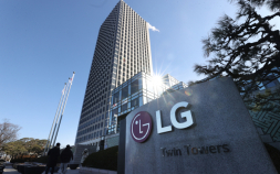 LG화학, 주총서 팰리서 공세 모두 방어…김동춘 “러시아산 나프타 추가 구입 어렵다” [주총 줌인]