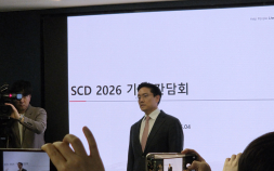 ‘황제주’서 주가 ‘반토막’ 난 삼천당제약…“의혹 아닌 숫자와 결과로 증명”