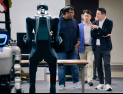 최전선 찾고 인재양성 챙기고…LG 구광모의 AI 리더십 