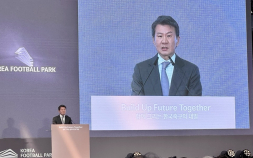 정몽규 축구협회장 “코리아풋볼파크 개관…한국 축구 향후 100년 책임진다” [쿠키 현장]