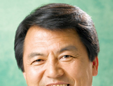 부안군수 선거 경쟁 본격화…4자 구도 대결 형성