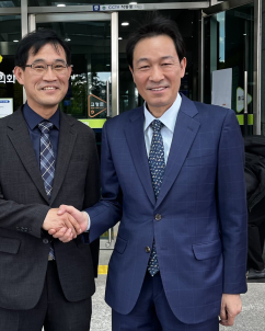 조용기 원주시 의장 “우상호 정책 공감”…공개 지지 선언