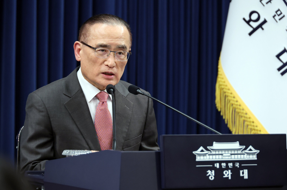 위성락 국가안보실장이 11일 청와대에서 호르무즈 해협에서 피격당한 HMM 나무호 관련 기자간담회를 하고 있다. 연합뉴스