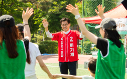 이기재 “시작된 양천 변화 반드시 완성하겠다” [서울을 묻다]