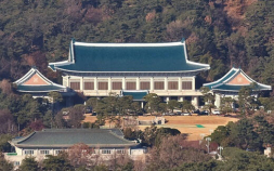 靑, 서울 투표용지 부족 사태에 “선관위가 대응해야 할 문제”