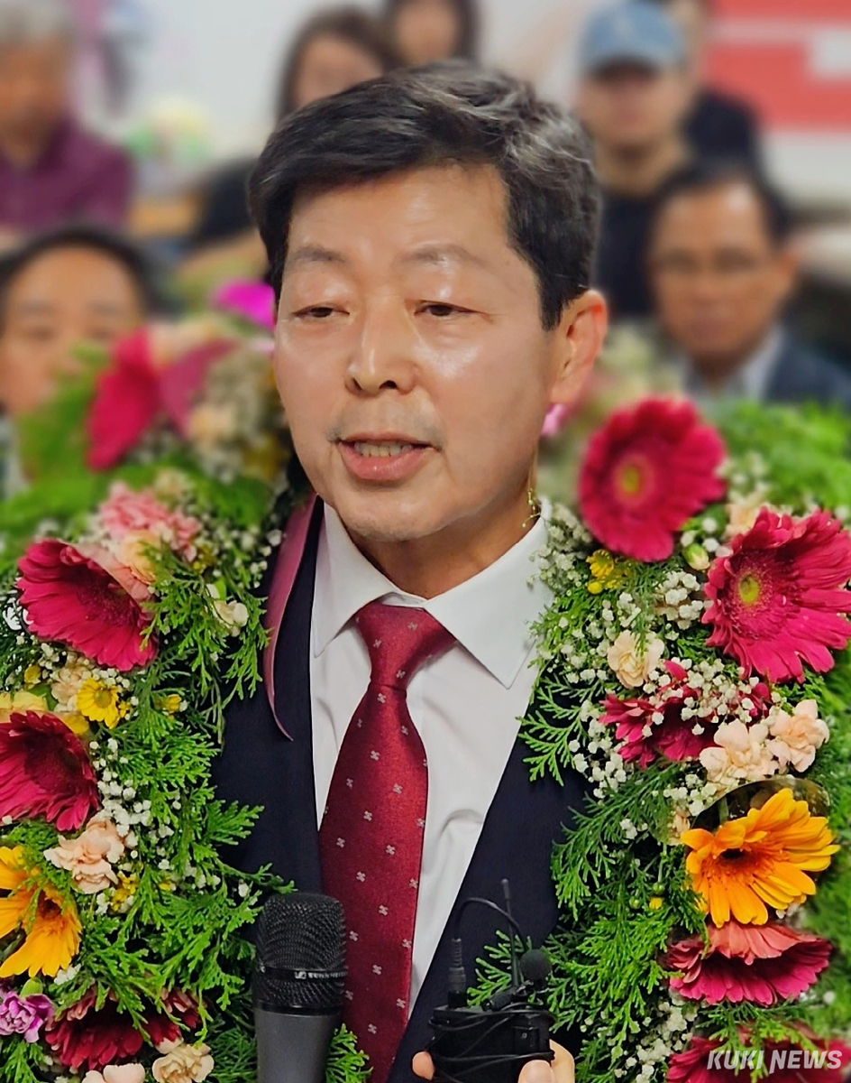 박정주 홍성군수 당선인. 박정주 캠프