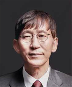 장석복 제4대 IBS 원장. IBS