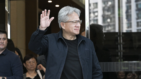 “깜짝선물 곧 발표”…GPU 보따리 풀었던 젠슨 황, 또 한 번 기대감