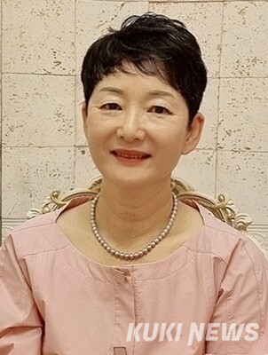 최금희 작가