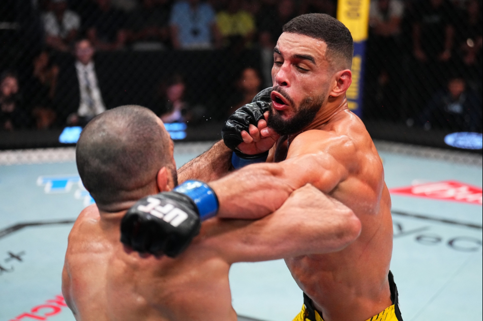 가브리엘 봉핌이 전 UFC 웰터급(77.1kg) 챔피언 벨랄 무하마드를 잡고 5연승을 질주했다. UFC 제공