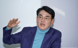 박용진 “대형마트 막고 쿠팡 키웠다…기울어진 운동장 바로잡아야”