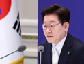 李대통령 지지율 57%로 9%p 하락…민주 41%·국힘 25%, 격차 축소 [NBS]
