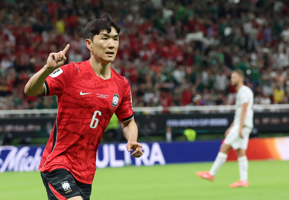 11일(현지시간) 멕시코 사포판 과달라하라 스타디움에서 열린 2026 북중미 월드컵 A조 1차전 한국과 체코의 경기. 후반 황인범이 골을 넣은 뒤 세리머니를 하고 있다. 연합뉴스