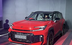 토요타 ‘올 뉴 라브4’ 출격…PHEV 앞세워 韓 SUV 시장 정조준 [현장+]