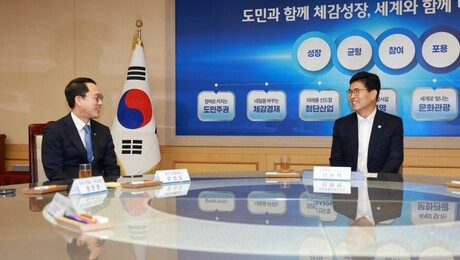이원택 전북도지사, 새만금개발청장과 첫 회동 ‘새만금 대도약’ 공조