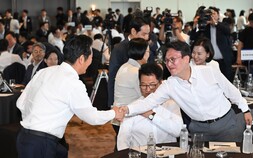 정청래·송영길·김민석 한자리에…8월 전대 앞 당권 경쟁 본격화 [쿠키포토]