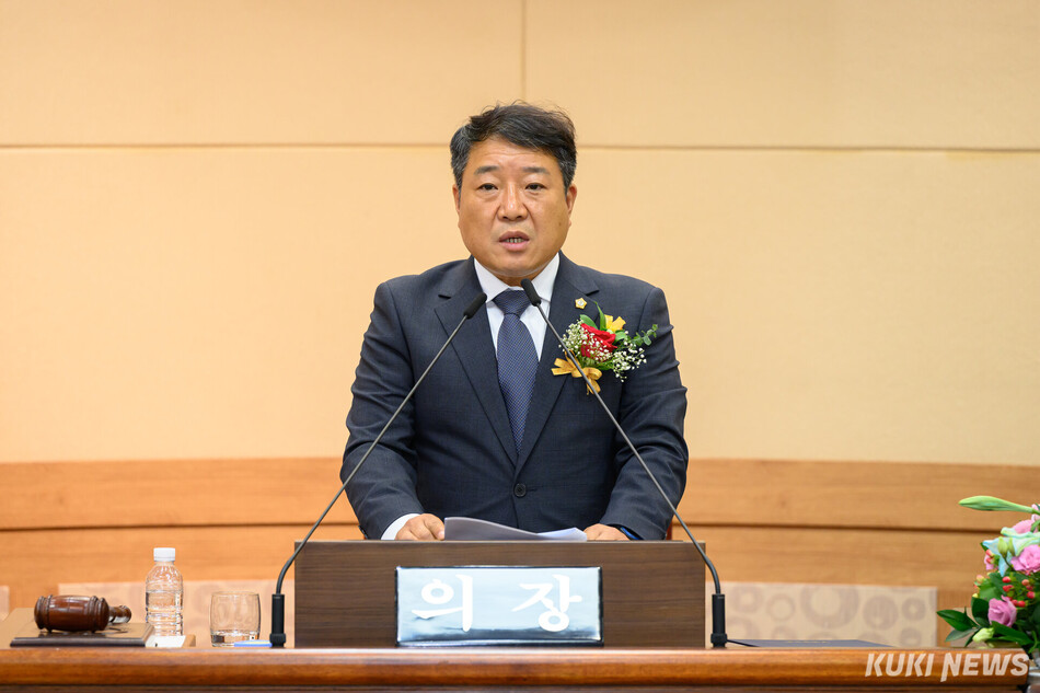 배왕섭 제10대 정선군의회 의장. 정선군의회