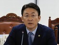 ‘빚 탕감’ 포퓰리즘 논란에…권대영 “사람 살리는 일”